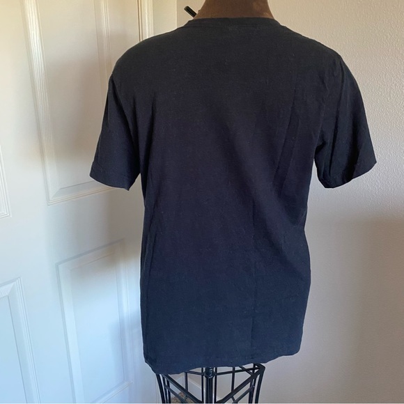 #freethebee t-shirt in size 12, overall black, screen‎ print on front chest. 🐝 - Picture 2 of 10